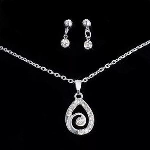 Drop Necklace & Earrings Set